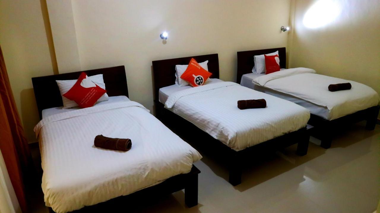 Bali 85 Beach Inn Падангбай Екстериор снимка