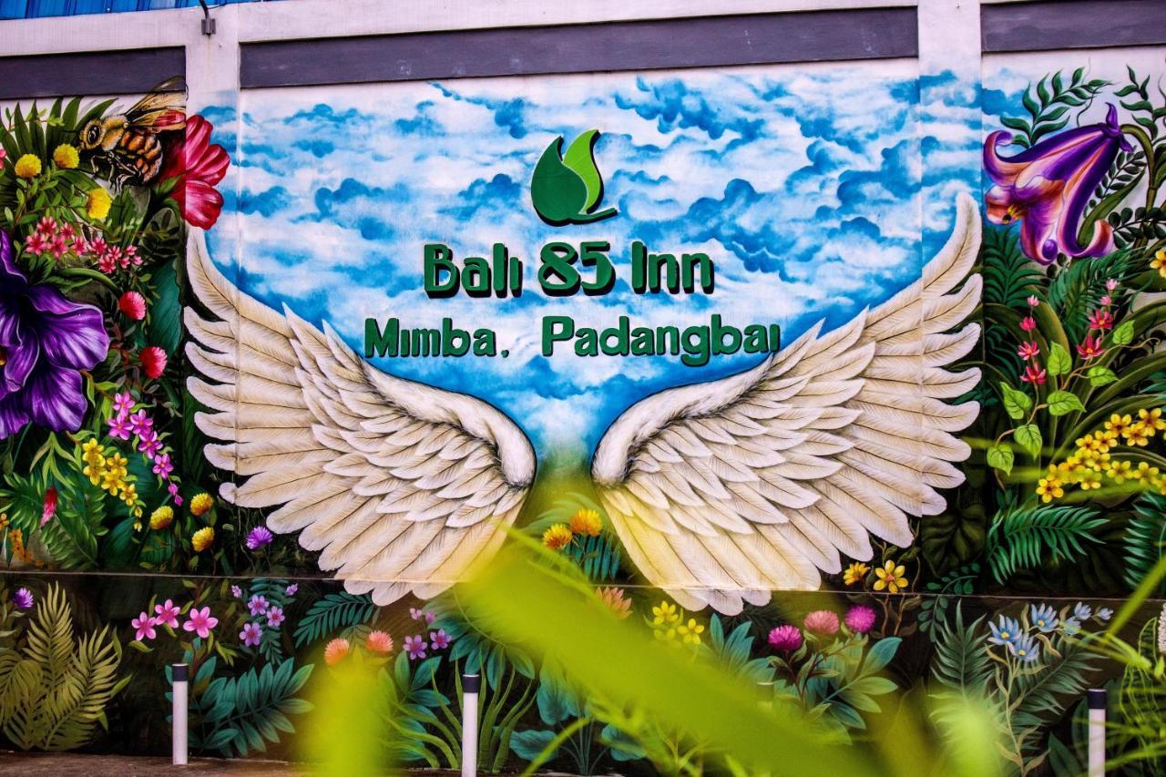 Bali 85 Beach Inn Падангбай Екстериор снимка